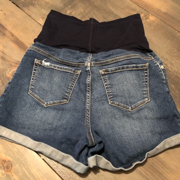 Liz Lange - Picture 3 of 3